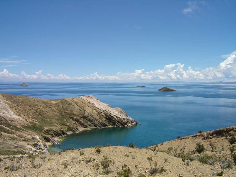 Bolivia, insenatura sul lago Titicaca