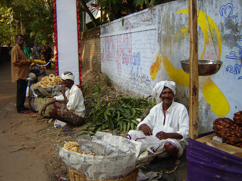 India, botteghe per strada.