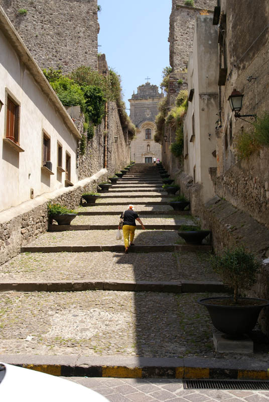 Lipari, verso la Cattedrale