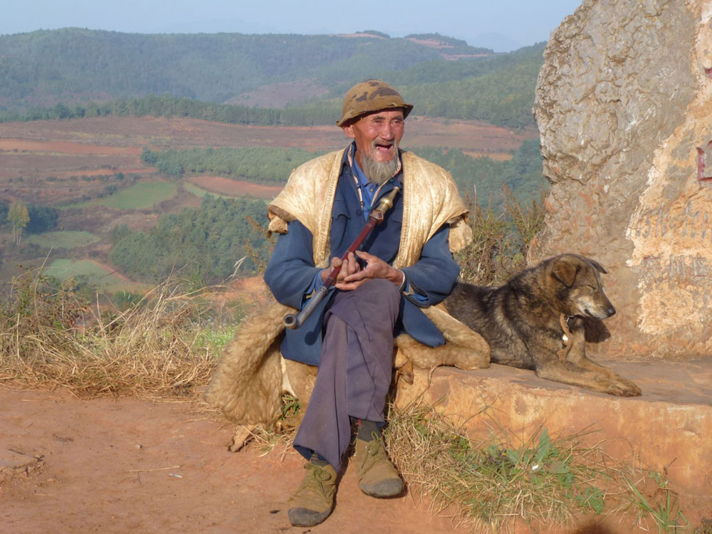 Yunnan, pastore con cane